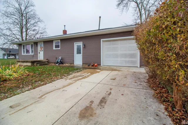 $135,000 | 944 South Shank Street, Portland, IN 47371