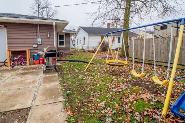 $135,000 | 944 South Shank Street, Portland, IN 47371