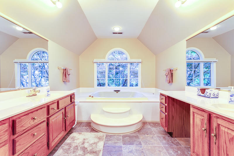 6812 Resolute Road Knoxville, TN 37918 - Photo 23 of 40 028180425-7-6812ResoluteRdKnoxvilleTN-SM