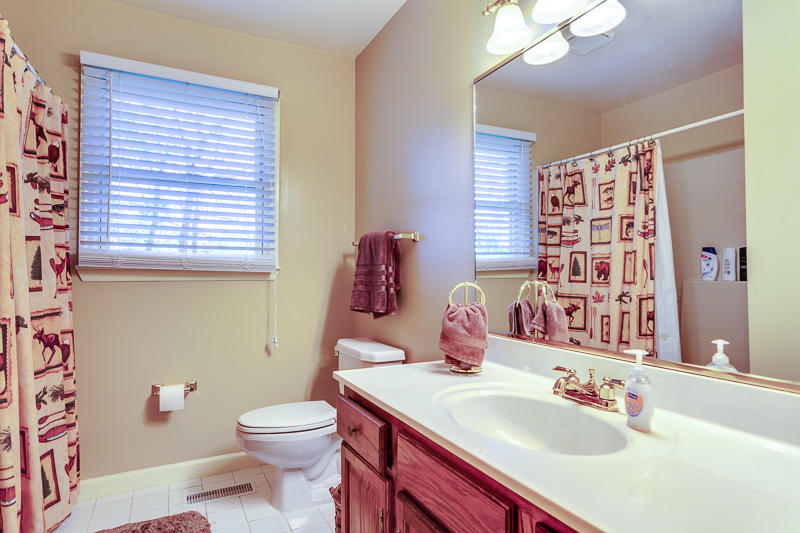 6812 Resolute Road Knoxville, TN 37918 - Photo 28 of 40 033180425-7-6812ResoluteRdKnoxvilleTN-SM