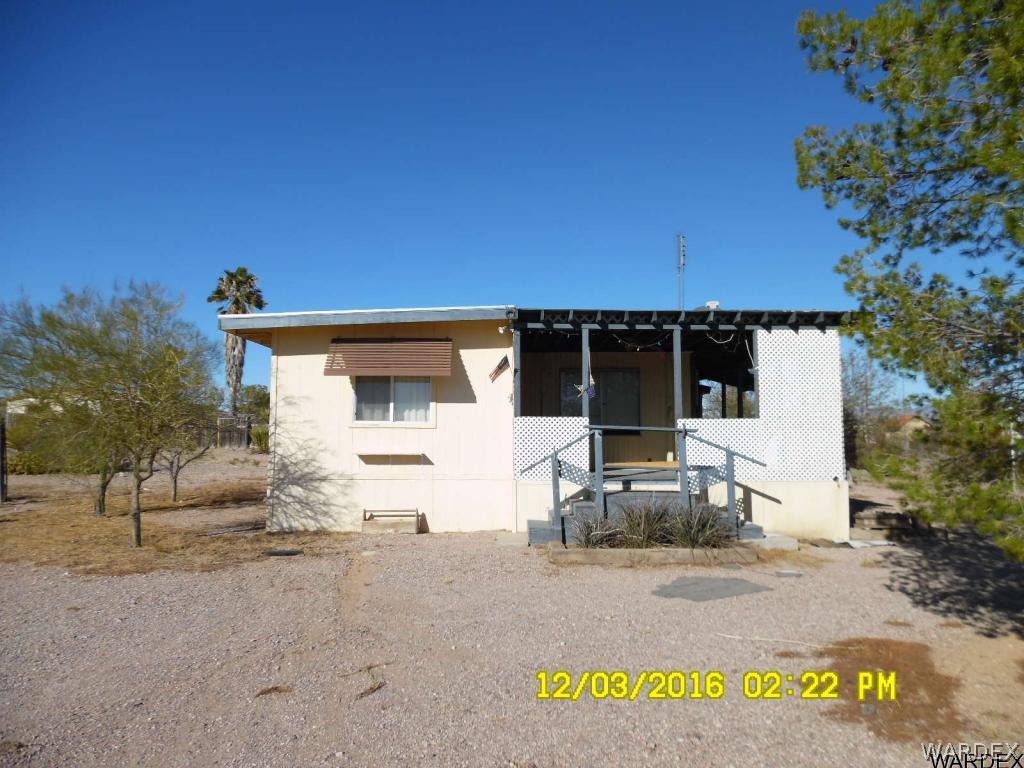 868 South Elfrida Road Golden Valley, AZ 86413 - Photo 2 of 17