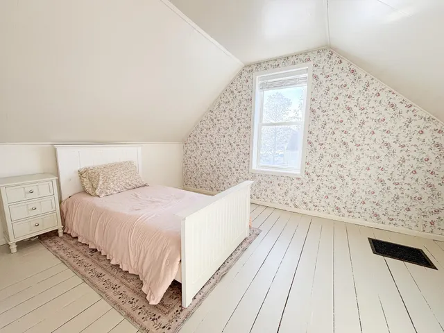 $134,900 | 203 Center Street South, Rothsay, MN 56579