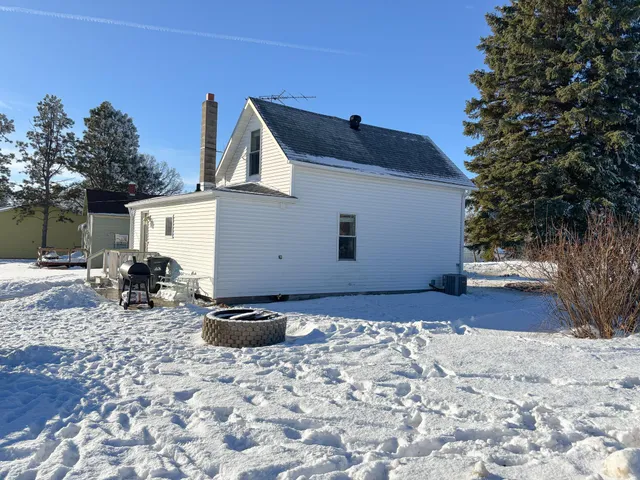 $134,900 | 203 Center Street South, Rothsay, MN 56579
