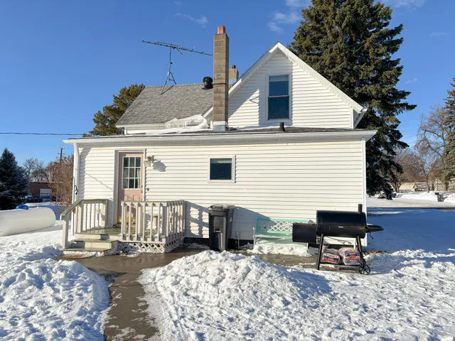 $134,900 | 203 Center Street South, Rothsay, MN 56579