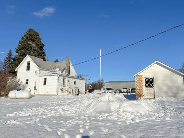 $134,900 | 203 Center Street South, Rothsay, MN 56579