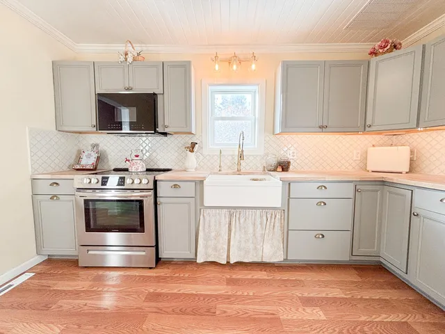 $134,900 | 203 Center Street South, Rothsay, MN 56579