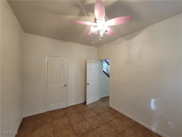 $2,400 | 5445 Indian Cedar Drive, Las Vegas, NV 89135