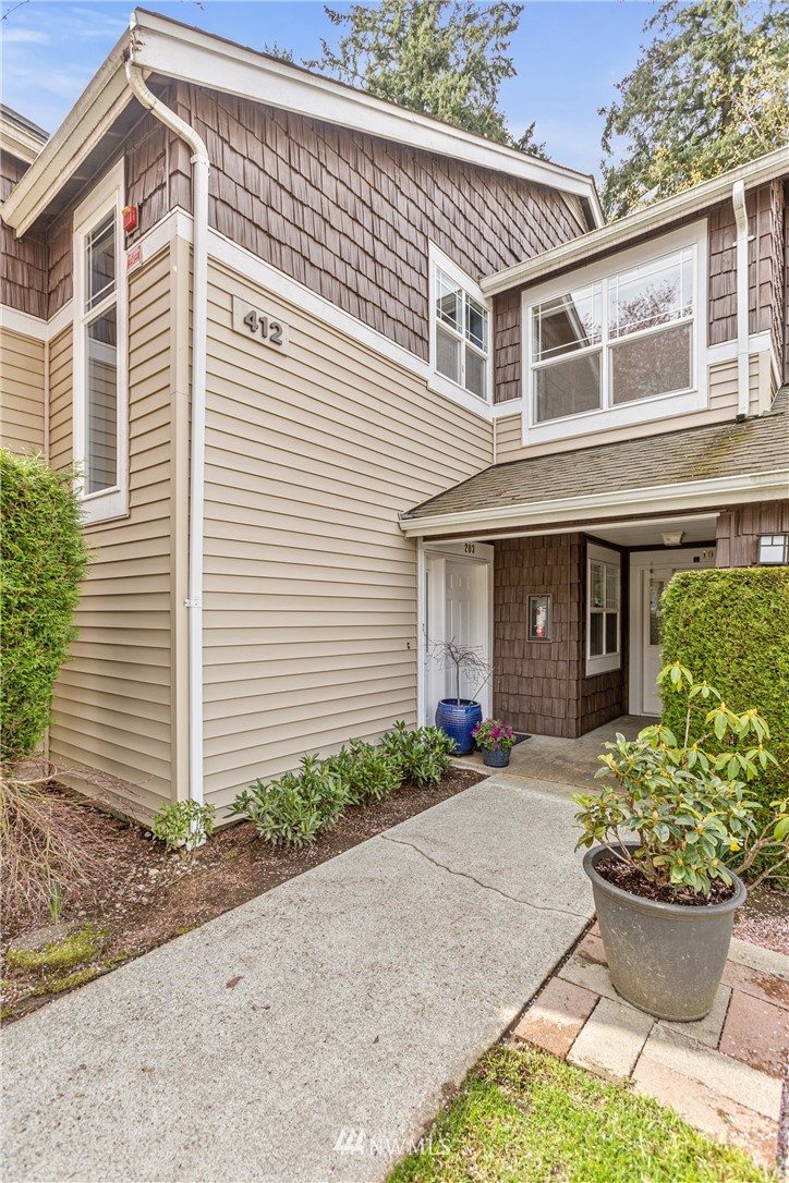 412 228th Street Southwest, Unit F203 Bothell, WA 98021 - Photo 2 of 23 Gallery Image 2
