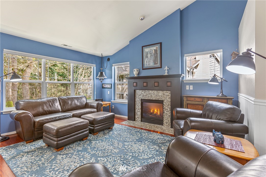 412 228th Street Southwest, Unit F203 Bothell, WA 98021 - Photo 5 of 23 Gallery Image 5