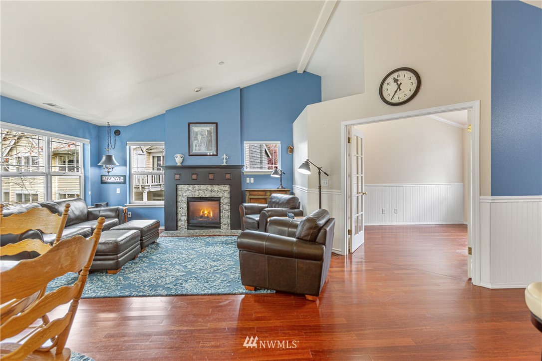 412 228th Street Southwest, Unit F203 Bothell, WA 98021 - Photo 6 of 23 Gallery Image 6