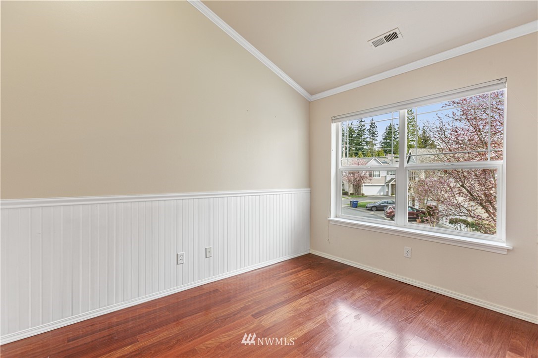 412 228th Street Southwest, Unit F203 Bothell, WA 98021 - Photo 8 of 23 Gallery Image 8