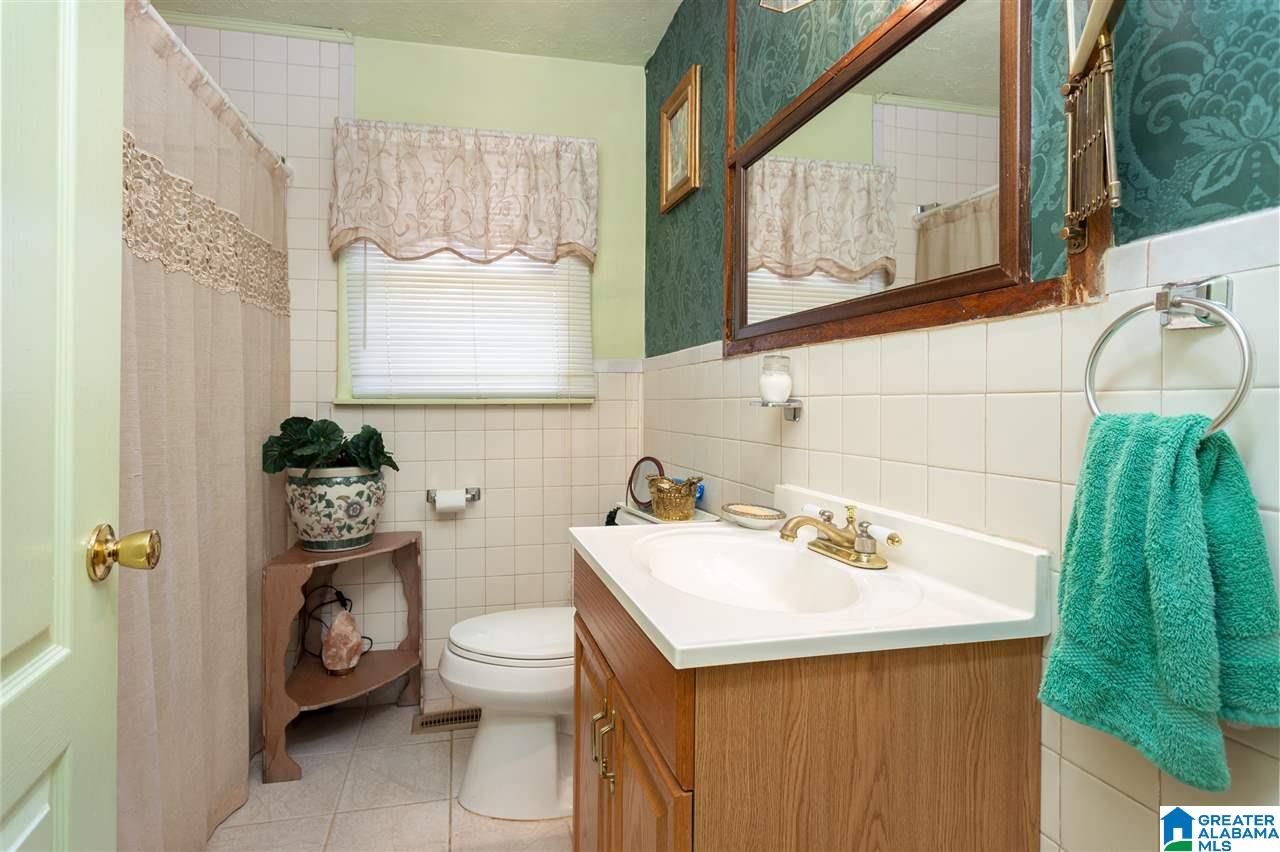 411 Hillcrest Road Anniston, AL 36206 - Photo 20 of 35