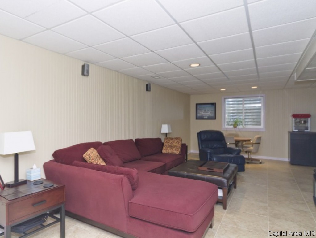 2605 Hastings Road Chatham, IL 62629 - Photo 28 of 34 Gallery Image 28