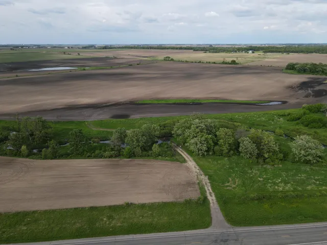 $1,099,000 | 56 Highway 56 Boulevard, Le Roy, MN 55951