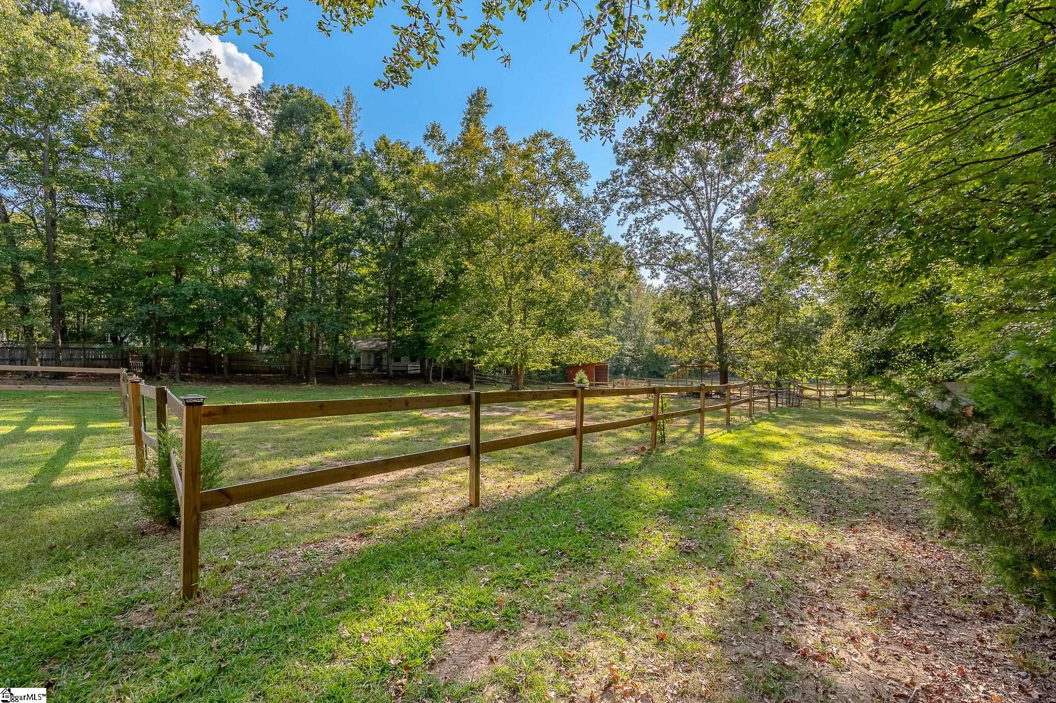 313 Shagbark Circle Simpsonville, SC 29680 - Photo 3 of 47