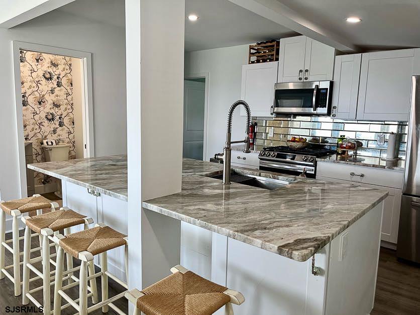 137 Gibbs Avenue Somers Point, NJ 08244 - Photo 10 of 28