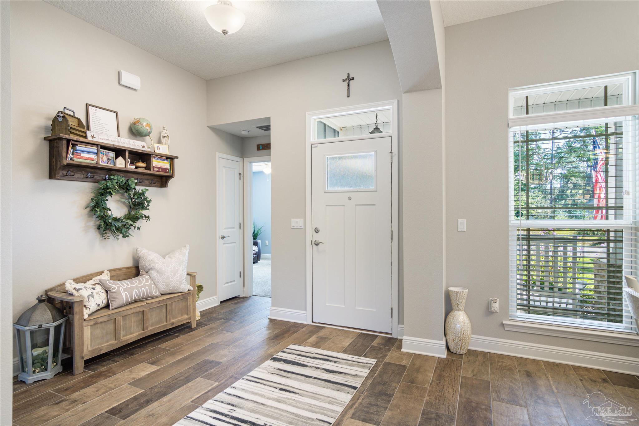 16610 Innerarity Point Road Pensacola, FL 32507 - Photo 2 of 47 Gallery Image 2