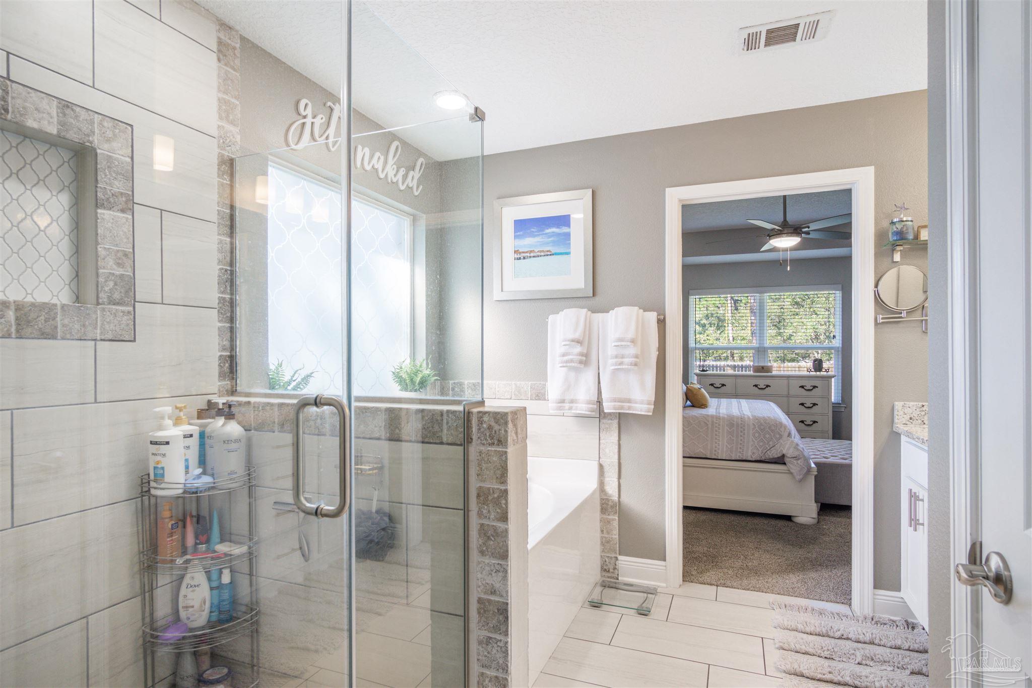 16610 Innerarity Point Road Pensacola, FL 32507 - Photo 24 of 47 Gallery Image 24