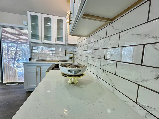 $239,000 | 8133 West Glen Avenue, Milwaukee, WI 53218