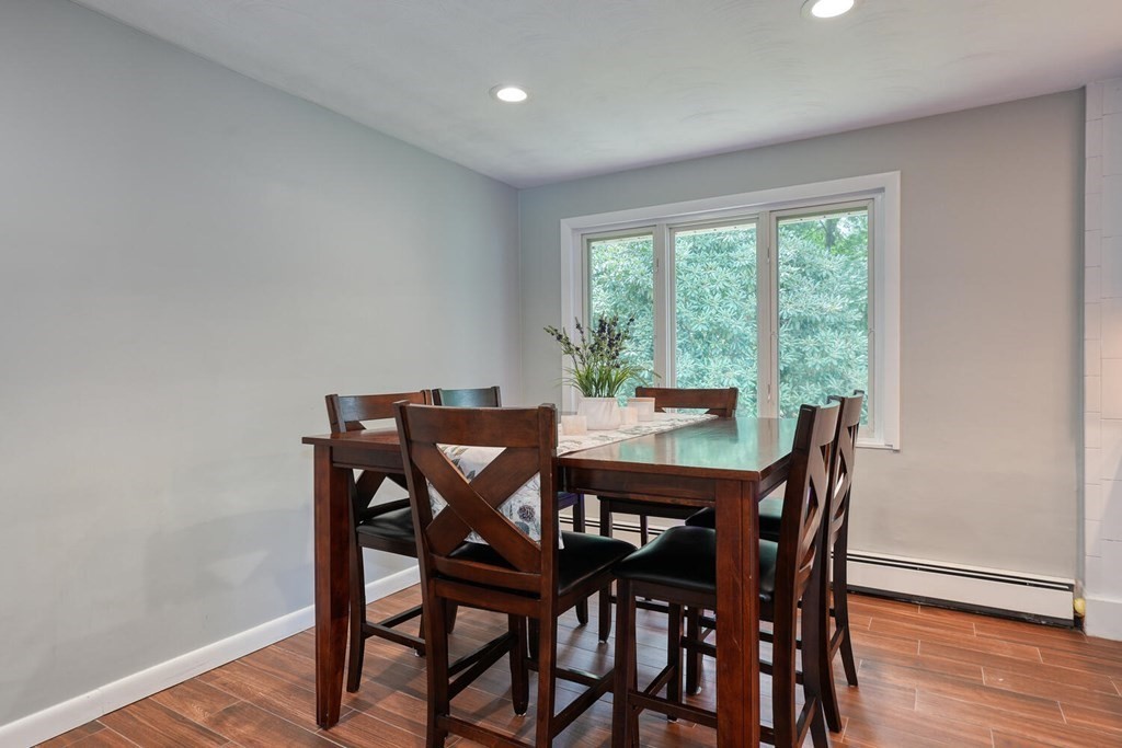 54 Bradford Road Framingham, MA 01701 - Photo 9 of 31 Gallery Image 9