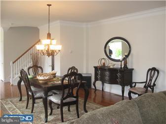 8815 Ashton Road Philadelphia, PA 19136 - Photo 4 of 7 Gallery Image 4
