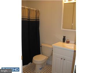 8815 Ashton Road Philadelphia, PA 19136 - Photo 6 of 7 Gallery Image 6