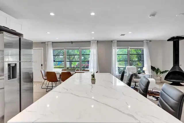 $524,999 | 1573 Northeast 30th Court, Pompano Beach, FL 33064