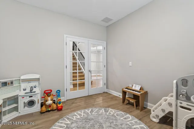 view of outdoor space and city view