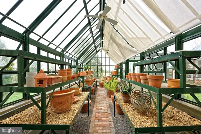 a view of a building entrance