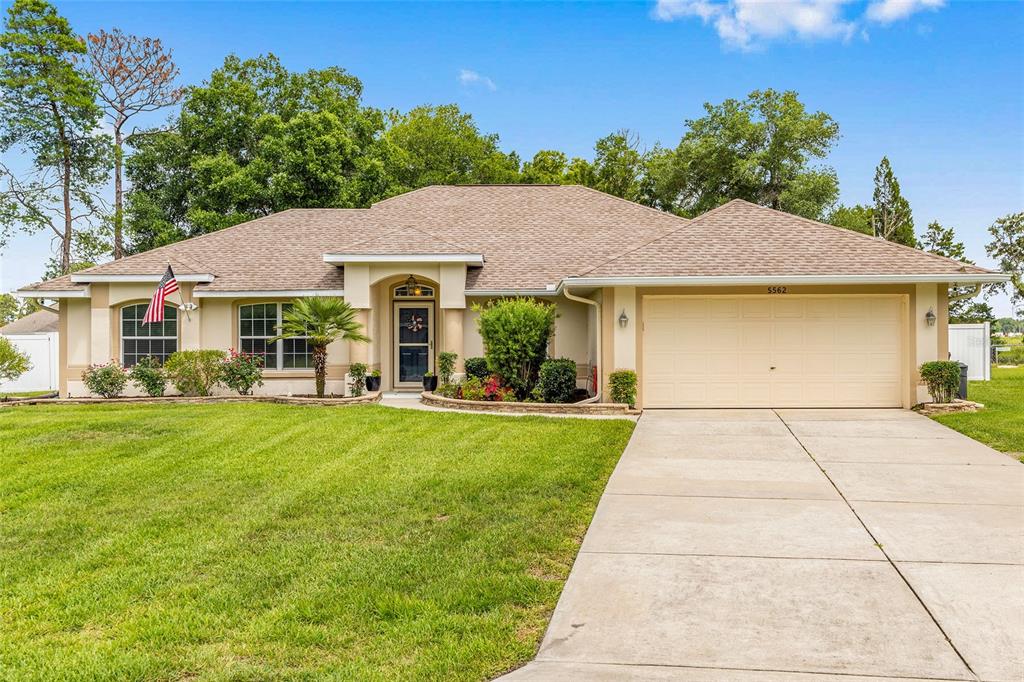 5562 Southwest 129th Place Road Ocala, FL 34473 - Photo 2 of 52