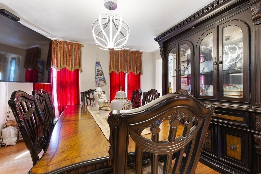 71 Dwinell Road Taunton, MA 02780 - Photo 10 of 32