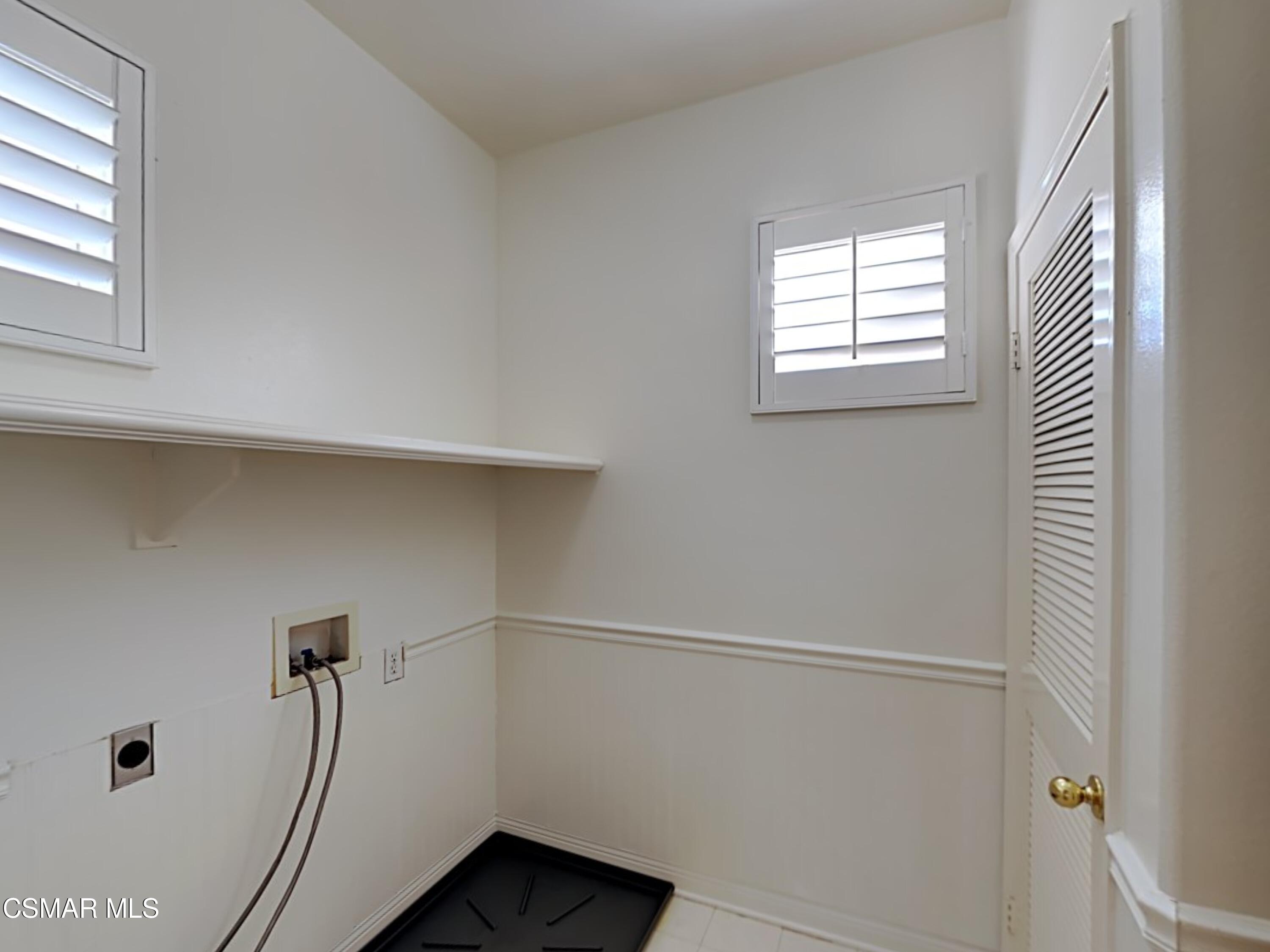 115 Parkside Drive Simi Valley, CA 93065 - Photo 21 of 27 a view of room with window