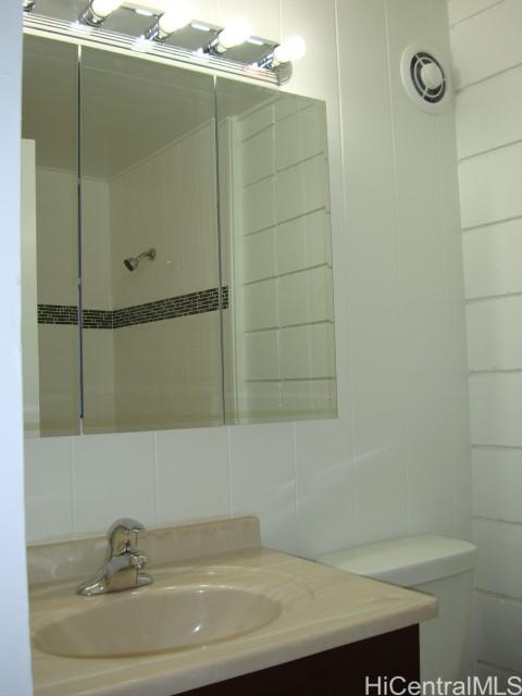 1060 Lunalilo Street, Unit E Honolulu, HI 96822 - Photo 18 of 20