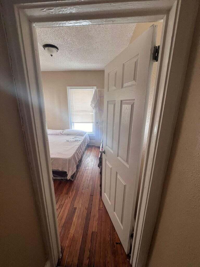 5565 Ridgewood Street Detroit, MI 48204 - Photo 8 of 26 20250630040655529877000000-o