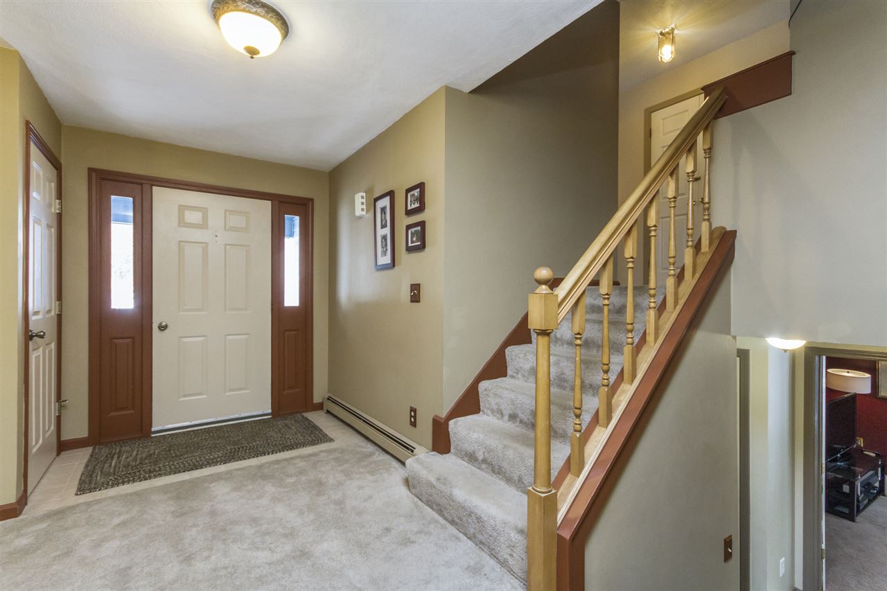 13 Capitol Circle Rochester, NH 03867 - Photo 2 of 40
