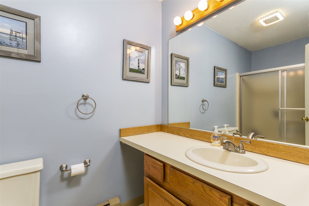 13 Capitol Circle Rochester, NH 03867 - Photo 25 of 40