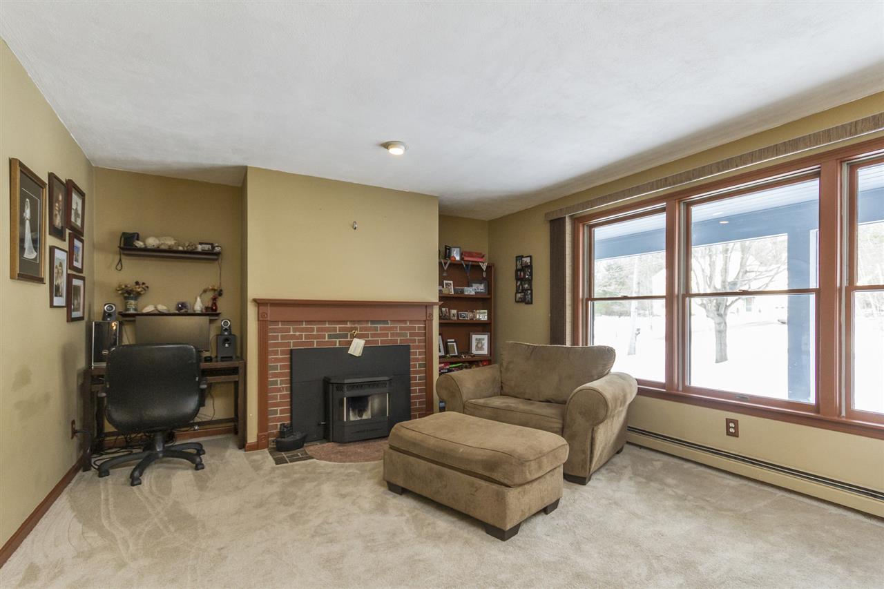 13 Capitol Circle Rochester, NH 03867 - Photo 7 of 40