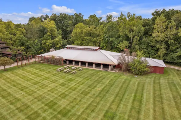 $10,500,000 | 5105 Turtle Pointe Drive, Ann Arbor, MI 48105