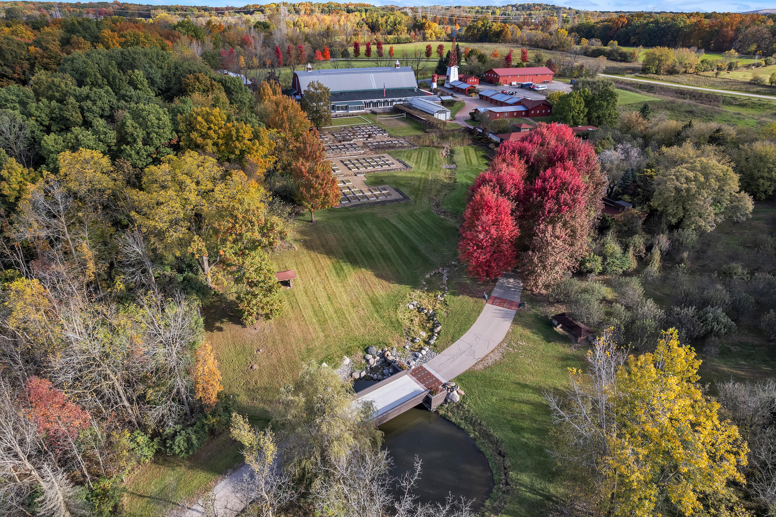 5105 Turtle Pointe Drive Ann Arbor, MI 48105 - Photo 2 of 79 turtle point drone (fall colors)-01