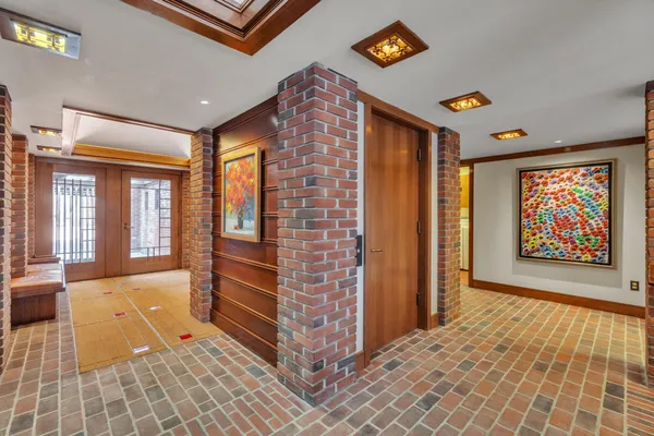 $10,500,000 | 5105 Turtle Pointe Drive, Ann Arbor, MI 48105