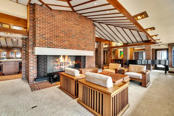 $10,500,000 | 5105 Turtle Pointe Drive, Ann Arbor, MI 48105