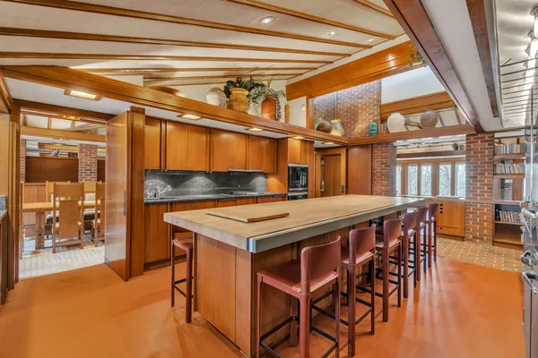 $10,500,000 | 5105 Turtle Pointe Drive, Ann Arbor, MI 48105