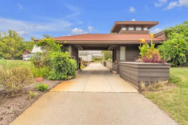 $10,500,000 | 5105 Turtle Pointe Drive, Ann Arbor, MI 48105