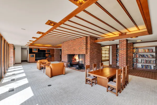 $10,500,000 | 5105 Turtle Pointe Drive, Ann Arbor, MI 48105