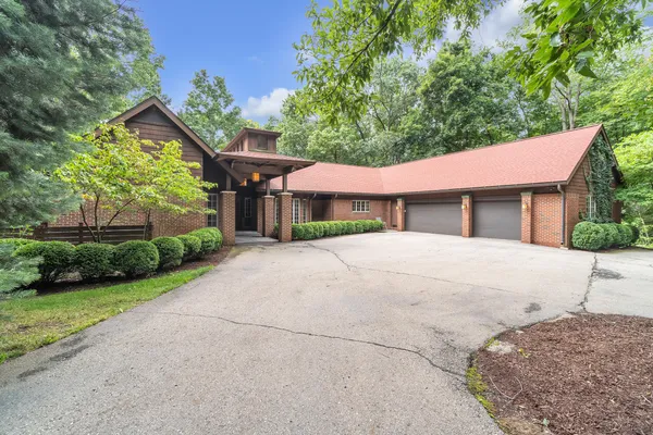 $10,500,000 | 5105 Turtle Pointe Drive, Ann Arbor, MI 48105
