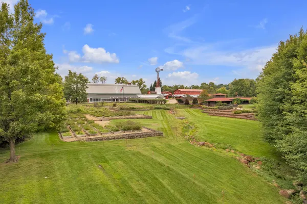 $10,500,000 | 5105 Turtle Pointe Drive, Ann Arbor, MI 48105