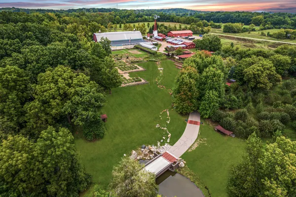 $10,500,000 | 5105 Turtle Pointe Drive, Ann Arbor, MI 48105