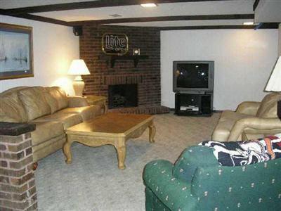 922 Waynesboro Road Decatur, IN 46733 - Photo 6 of 9