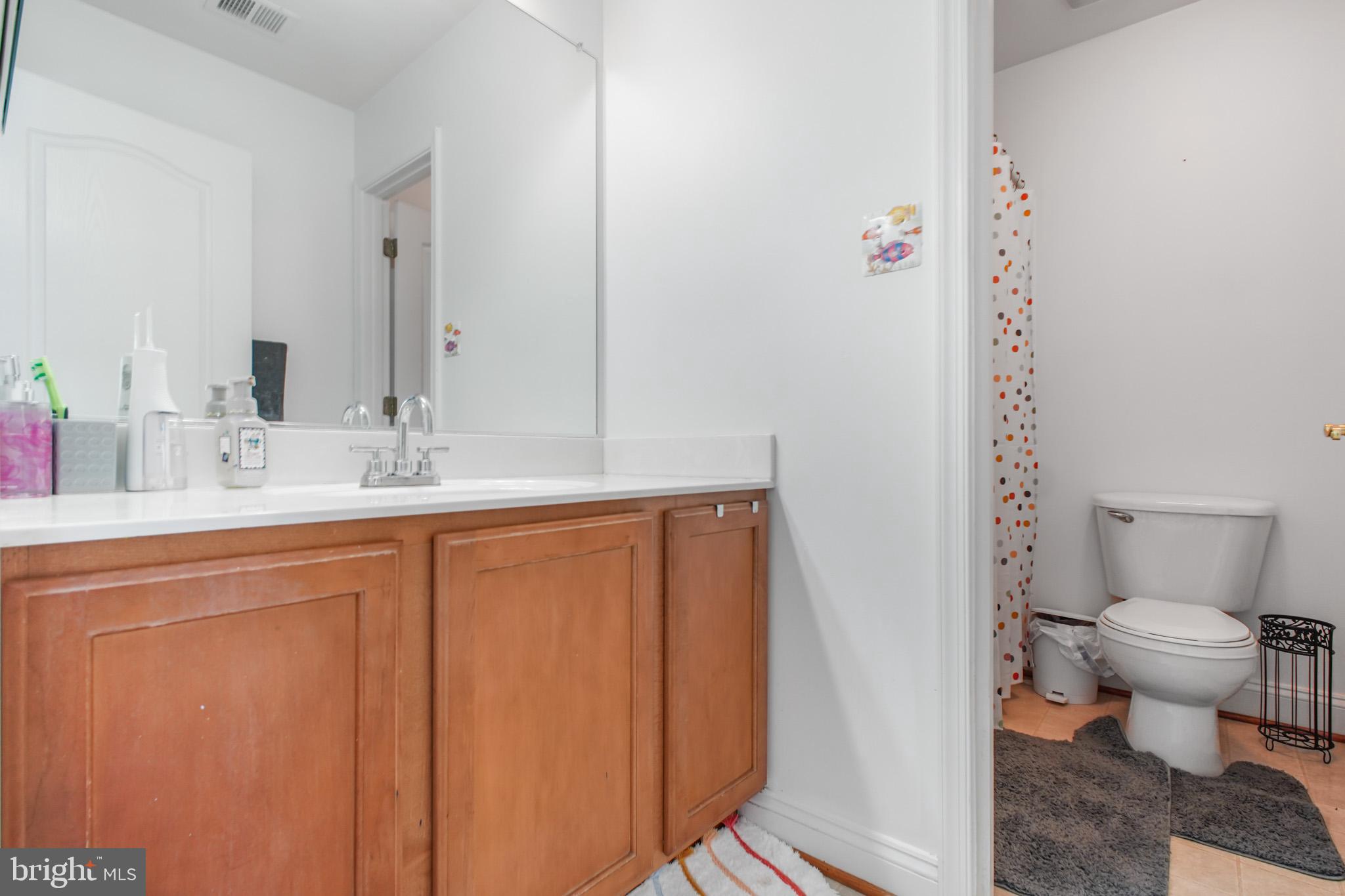 12504 Single Oak Road Fredericksburg, VA 22407 - Photo 42 of 74 Full Upstairs Bathroom
