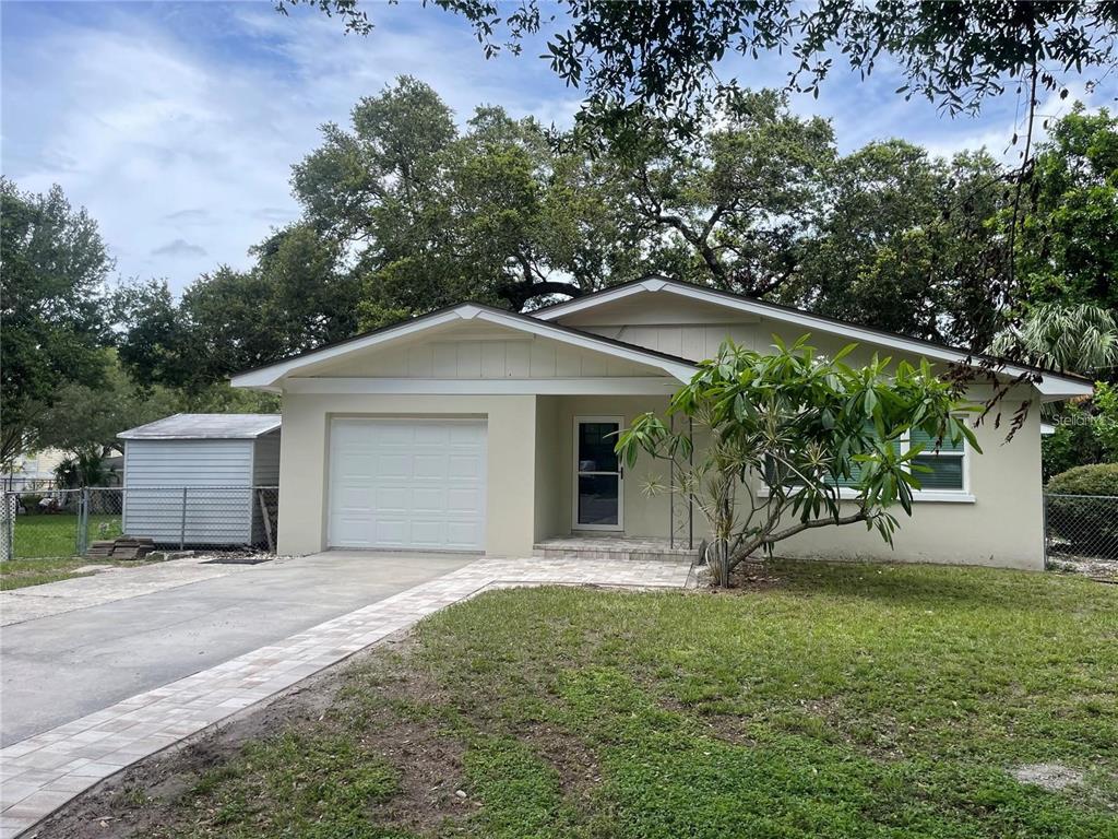 1536 Illinois Road Clearwater, FL 33756 - Photo 3 of 25